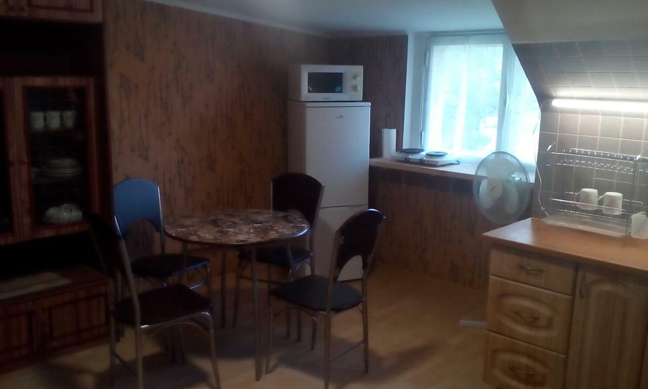 Riia 141 Apartment Pärnu Exteriör bild